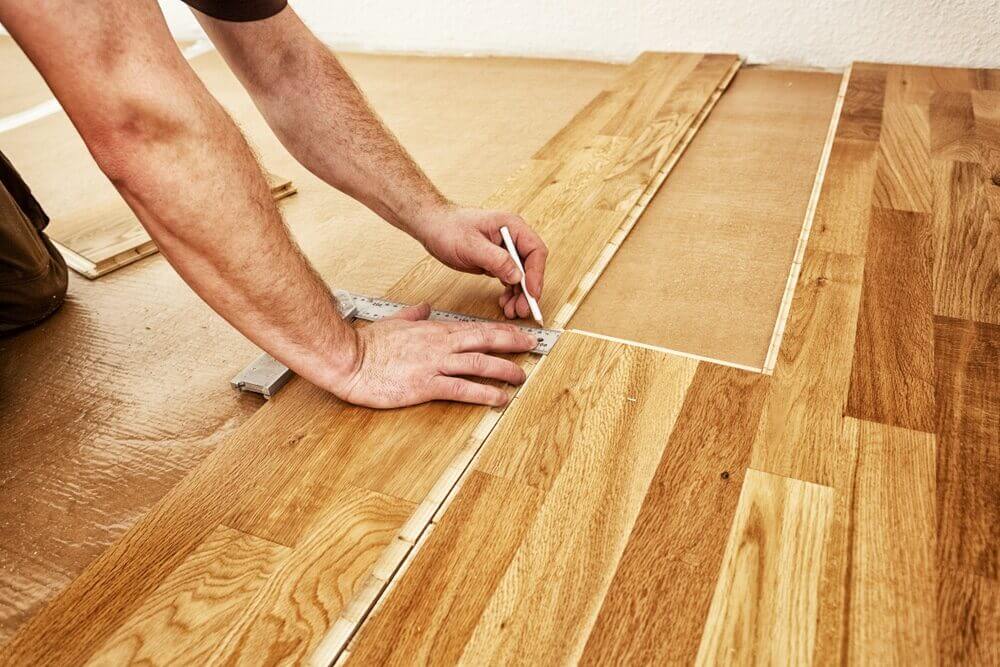 Parquet floor sanding and polishing service